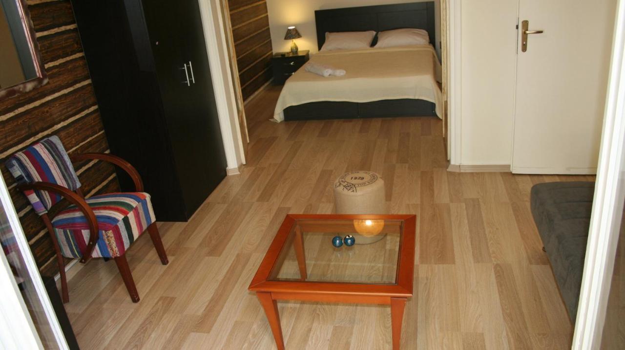 Olympia Apartment *